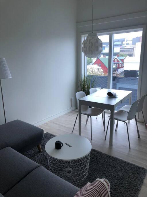 Ruba Apartments - Downtown - Marina - Old Town - Tórshavn Esterno foto